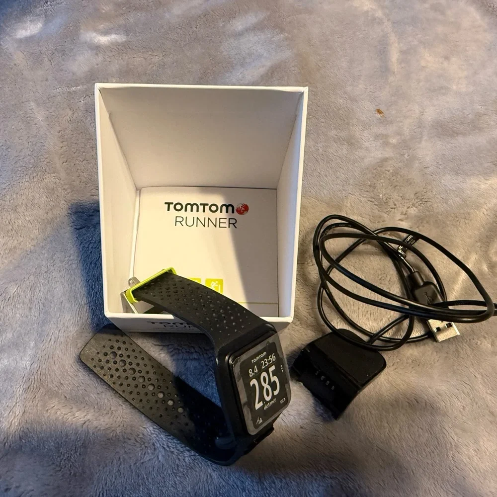 TomTom Runner Black GPS Watch